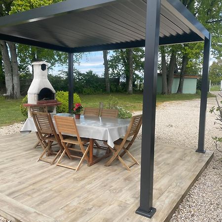 Les Fortelles Chatillon-sur-Broue Buitenkant foto